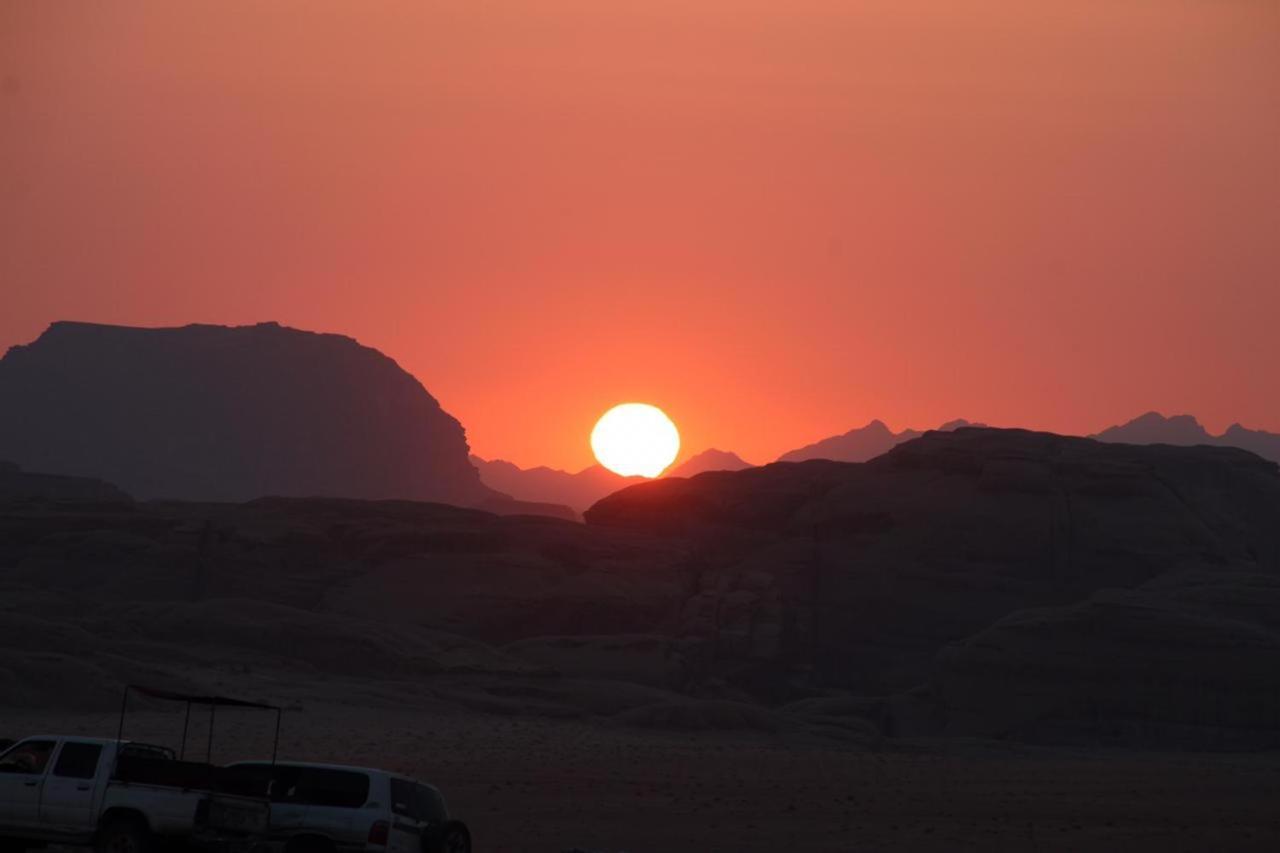 Heart Rum Camp Wadi Rum Bagian luar foto