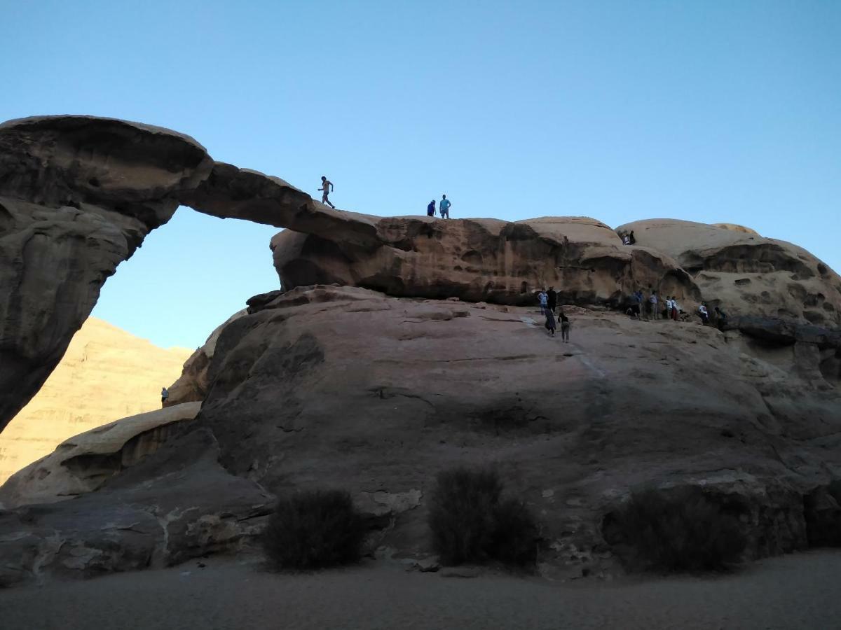 Heart Rum Camp Wadi Rum Bagian luar foto