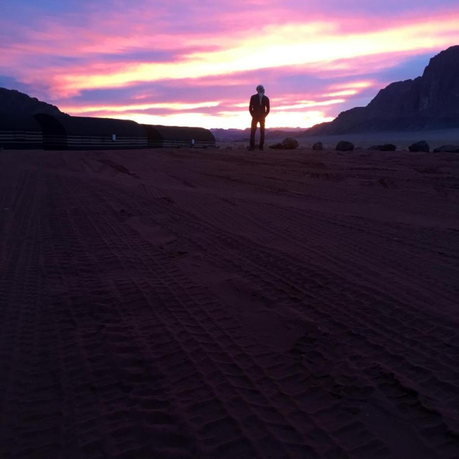 Heart Rum Camp Wadi Rum Bagian luar foto